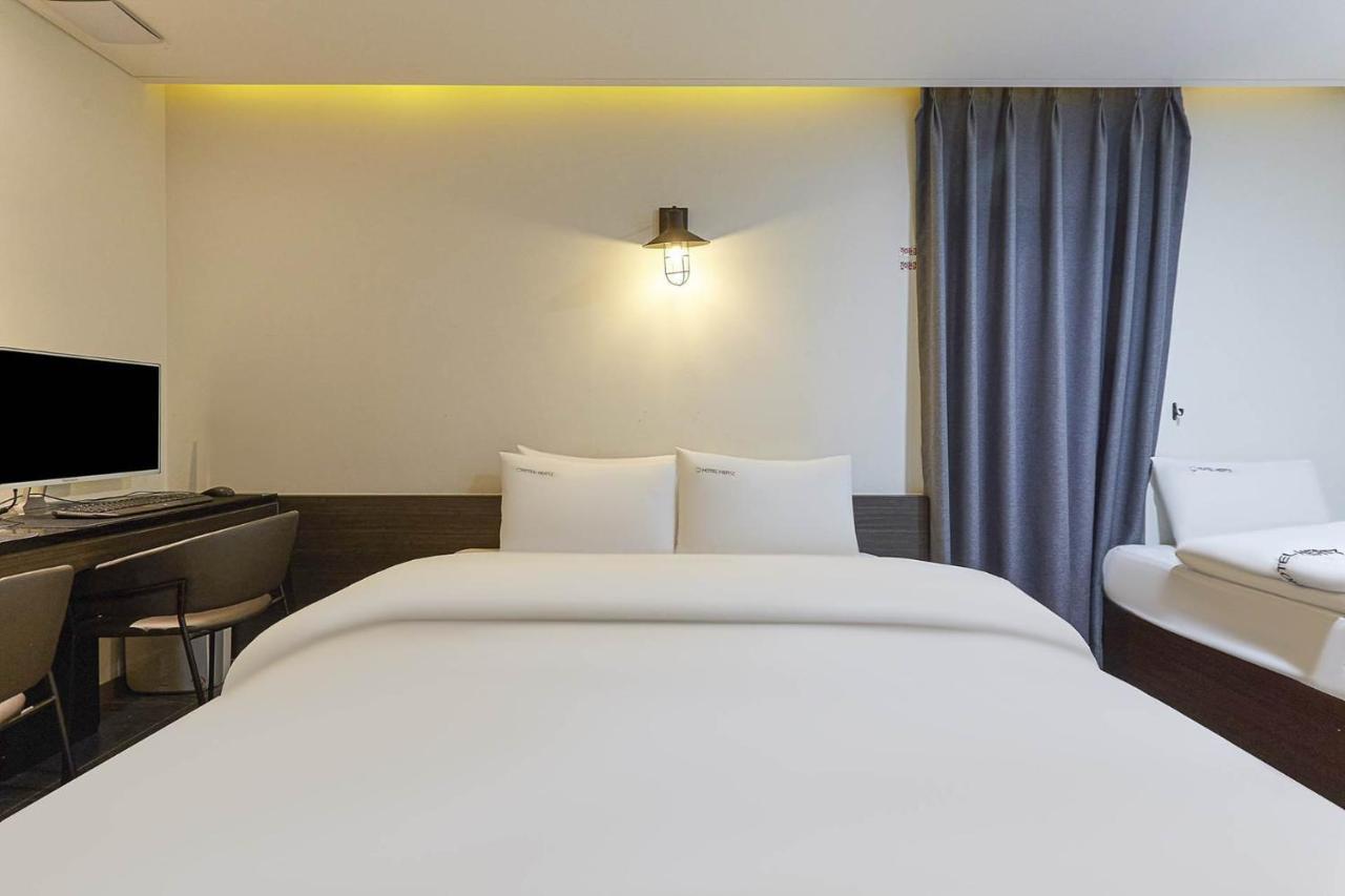 Hertz Hotel Сеул Екстер'єр фото