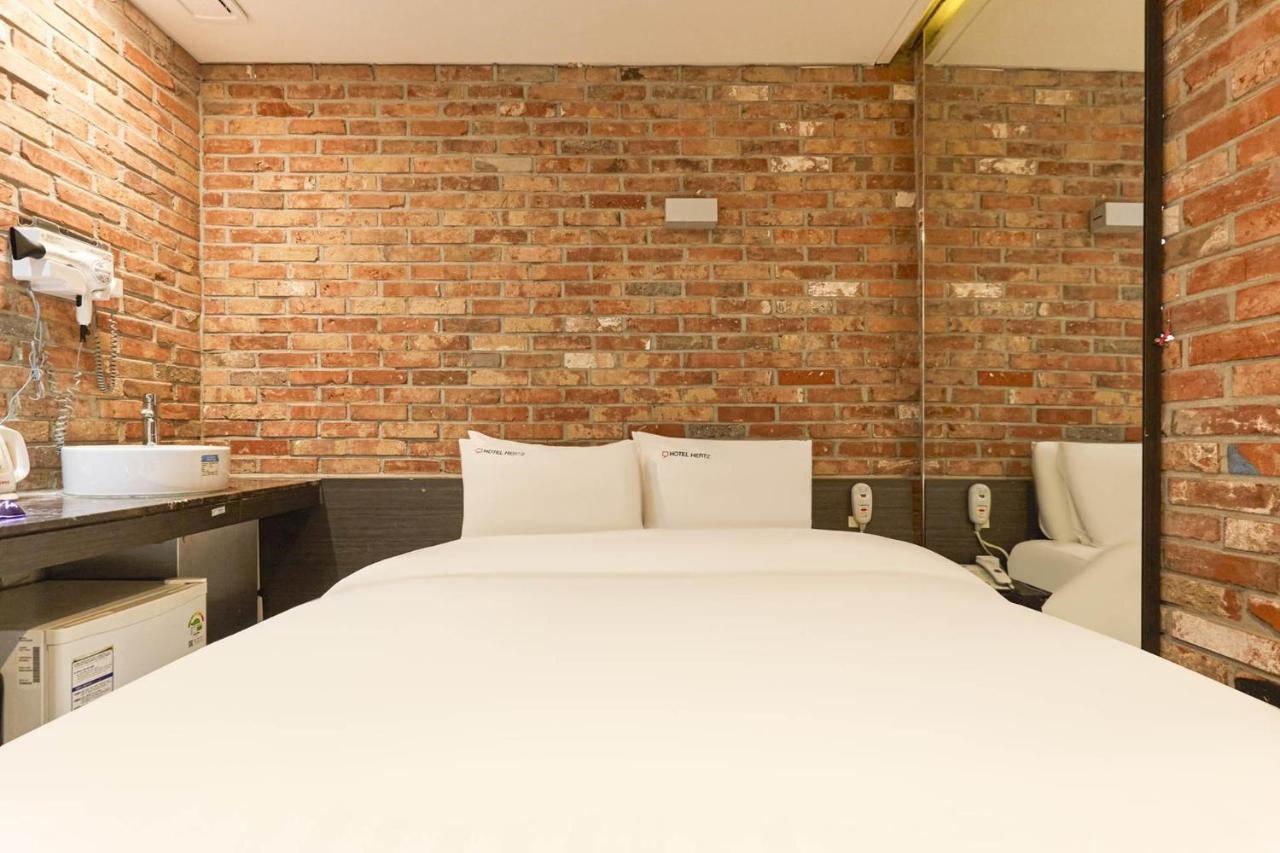 Hertz Hotel Сеул Екстер'єр фото