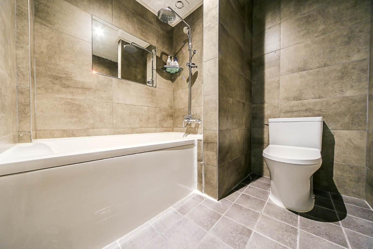 Hertz Hotel Сеул Екстер'єр фото
