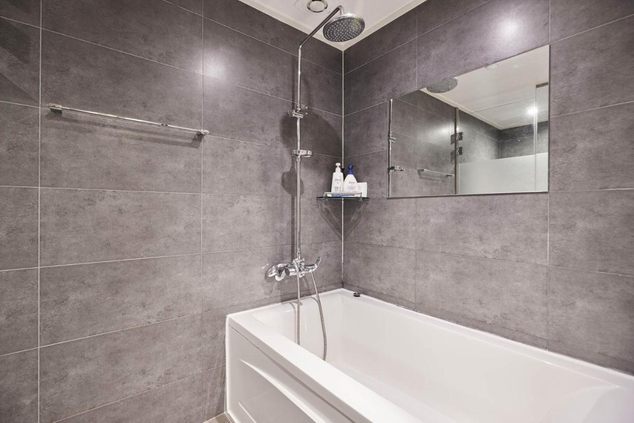 Hertz Hotel Сеул Екстер'єр фото