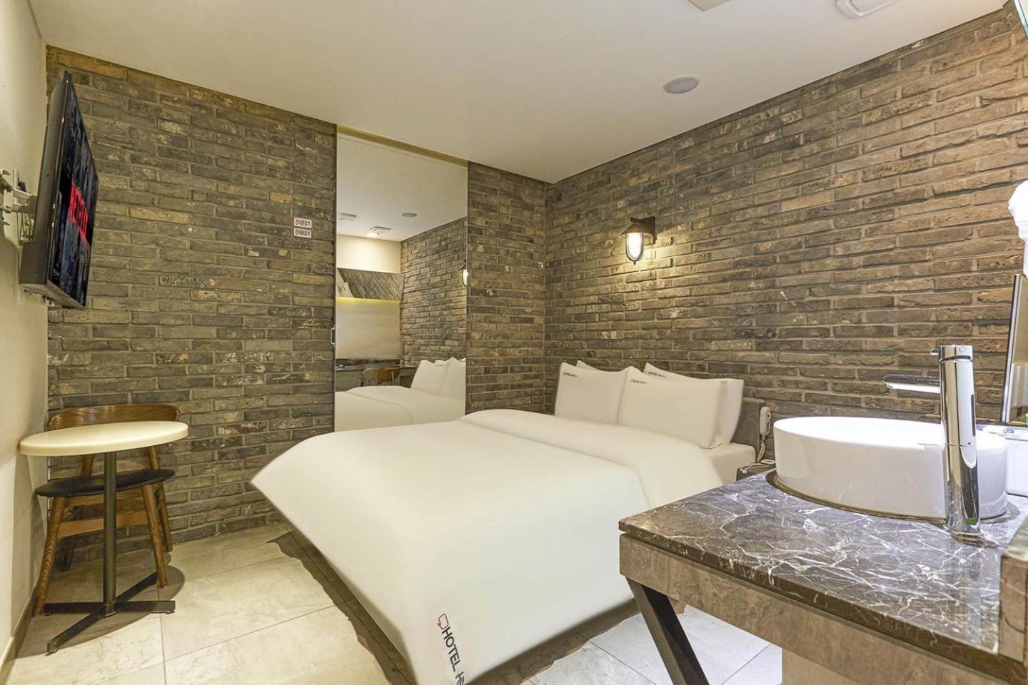 Hertz Hotel Сеул Екстер'єр фото